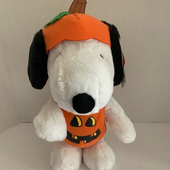 halloween snoopy plush